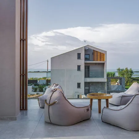 Отель Allure Wellness Retreat 4*