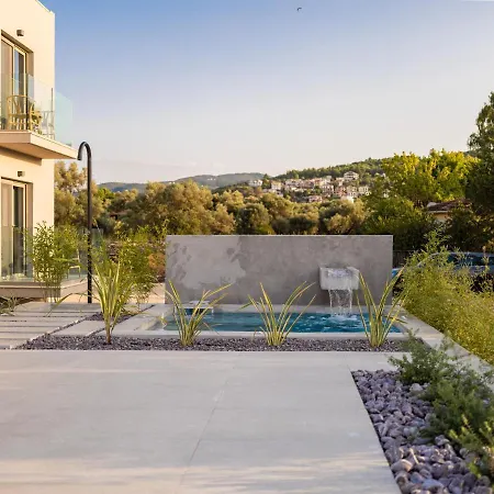 Allure Wellness Retreat Отель