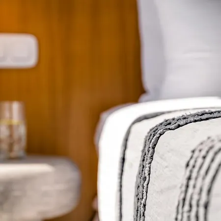 Отель Allure Wellness Retreat 4*