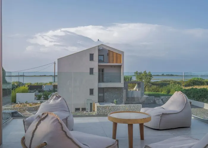 Allure Wellness Retreat فندق Lefkáda