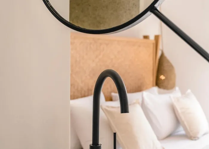 Allure Wellness Retreat فندق Lefkáda