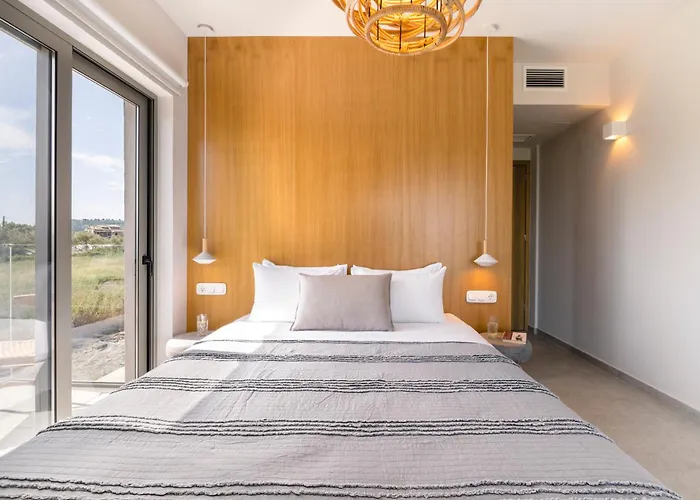 Allure Wellness Retreat فندق