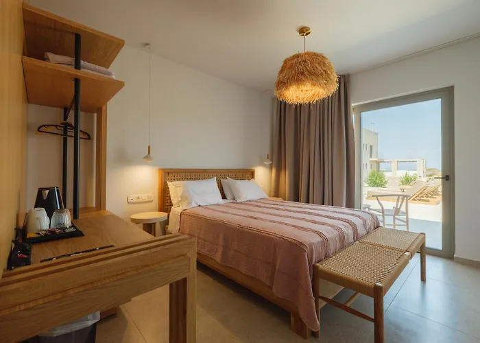 Allure Wellness Retreat 4*